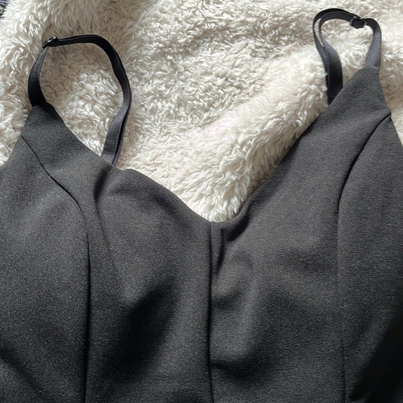 Lily Rose Dress - Picture 6 of 7